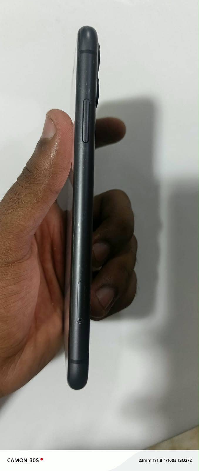 Apple iPhone 11 0