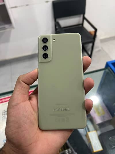 Samsung Mobile S21 FE