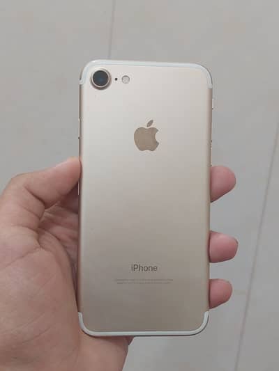 iphone 7 (Gold) 128GB PTA Approved