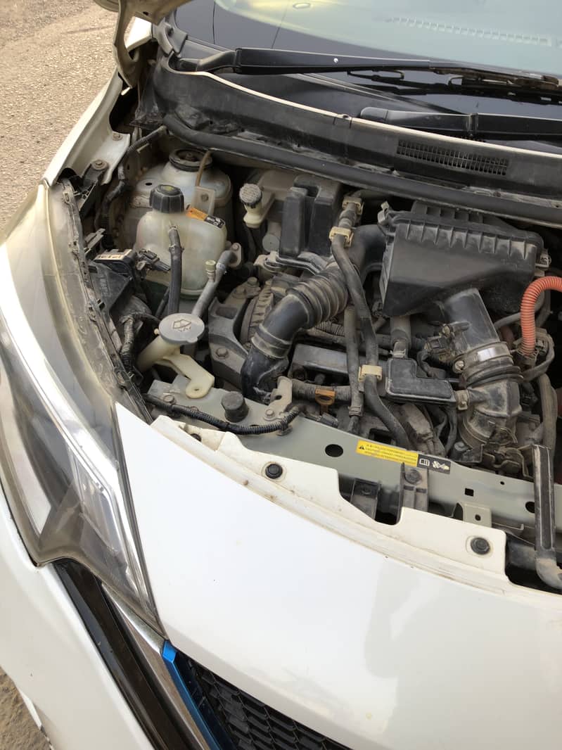 Nissan Note E Power 2017 3