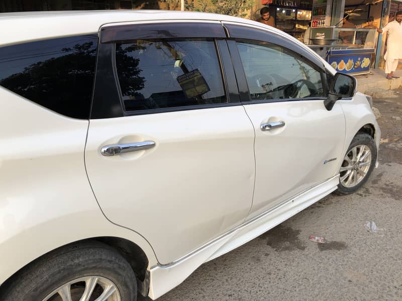 Nissan Note E Power 2017 5