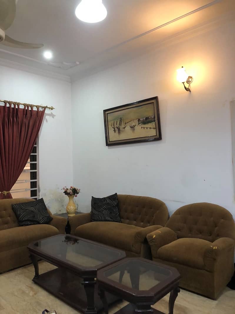 Sofa set + wardrobe 3