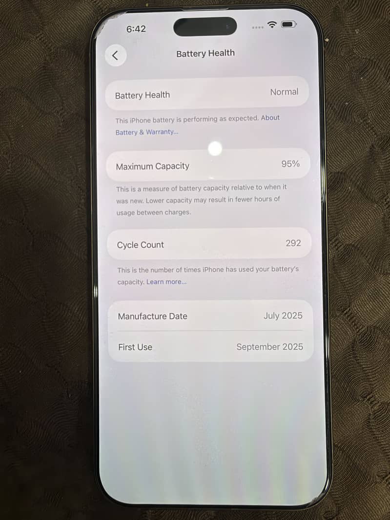 Apple iPhone 16 Pro Max 4