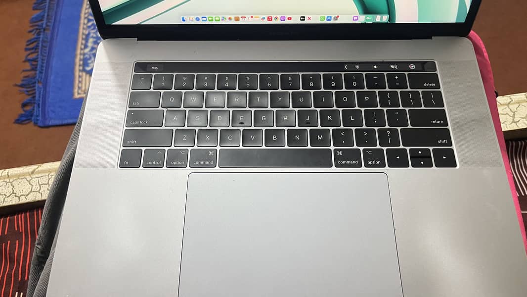 MacBook Pro 2017 15 inch 2