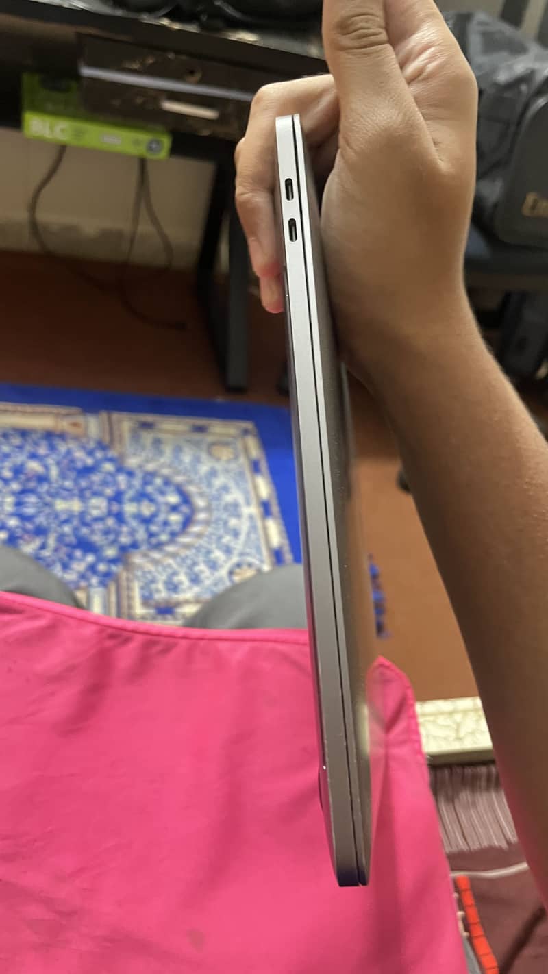 MacBook Pro 2017 15 inch 8
