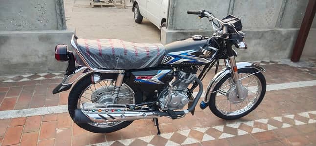 Applied for 125 for Sale urgent sale