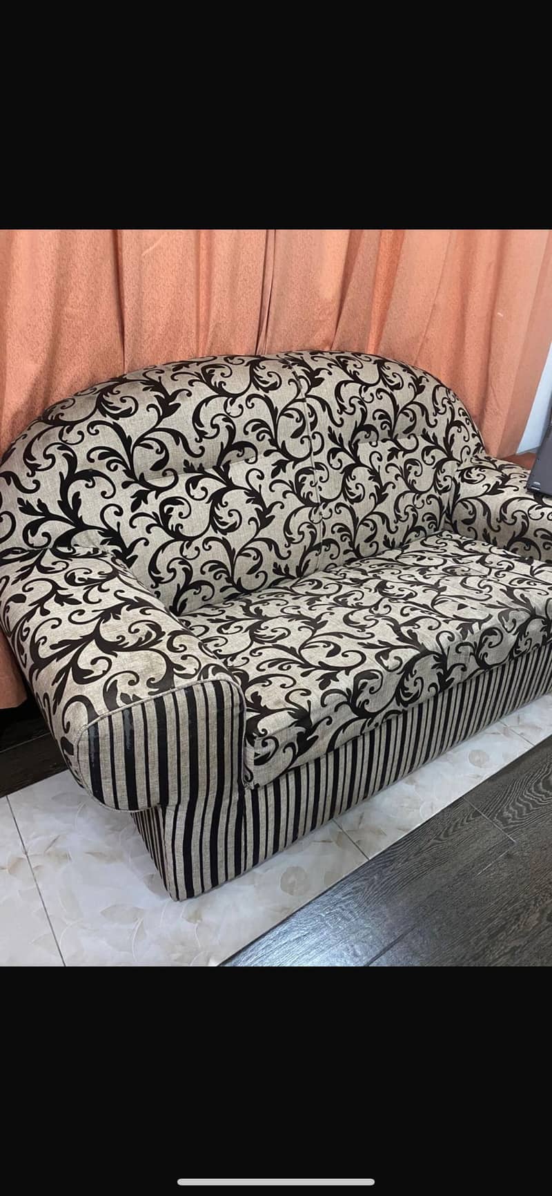 2 seater sofa set 0