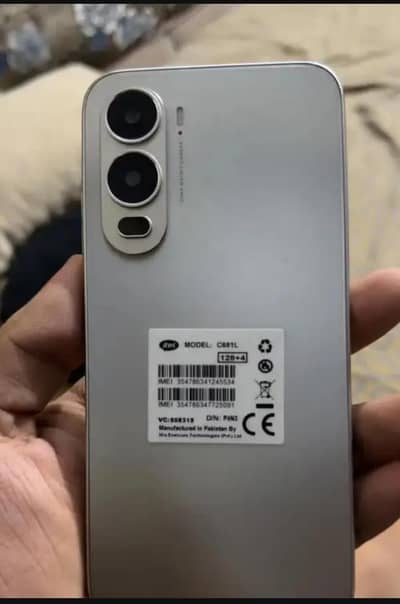 Itel City 200