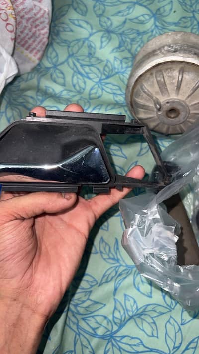 Mercedes w123 and w124 spare parts
