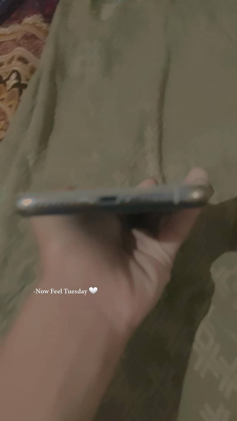 Apple iPhone XS Max 2