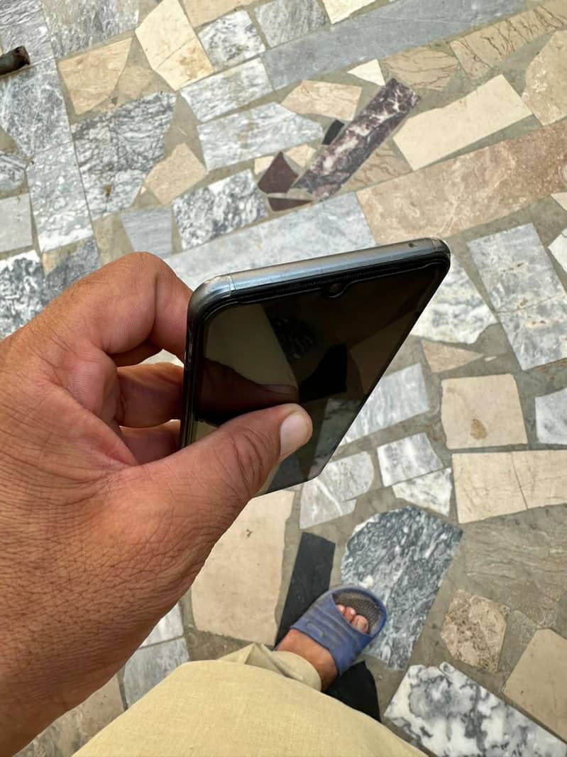 Vivo V21e 1