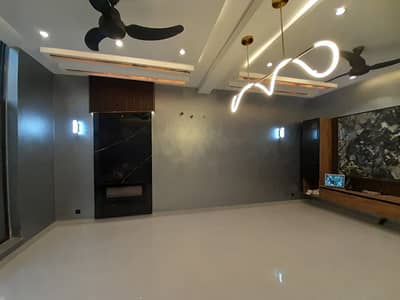 Prime Location 5 Marla Modern House For Rent In DHA phase 9 Town