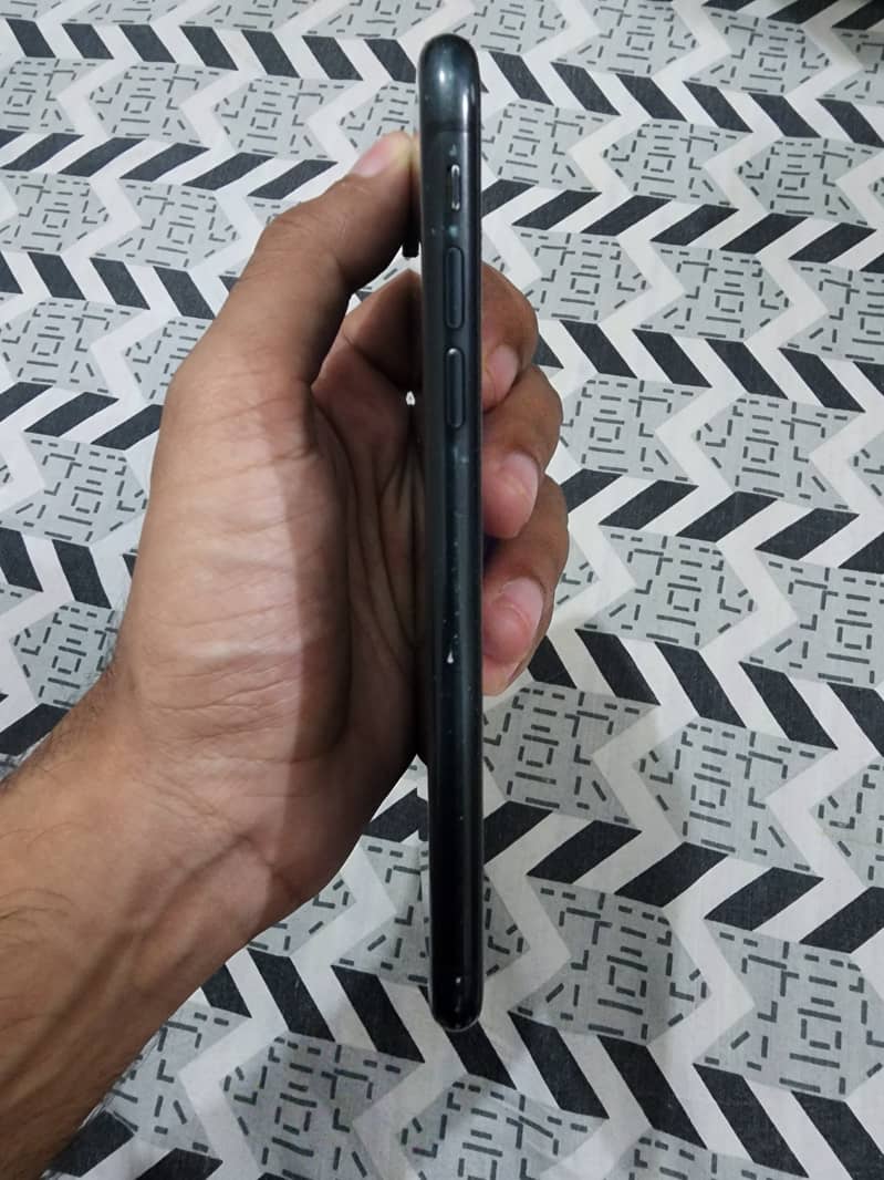 Apple iPhone XR 3