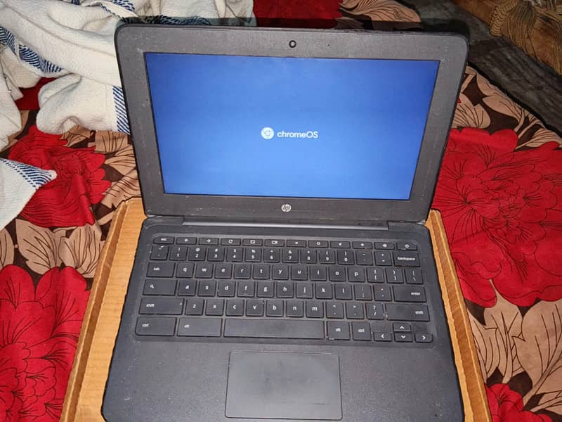 Chrome Book 4 Ram Amd Dual Core Processor 2