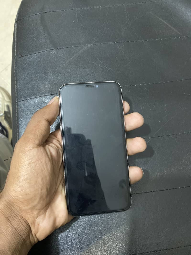 IPhone 11 pro 1