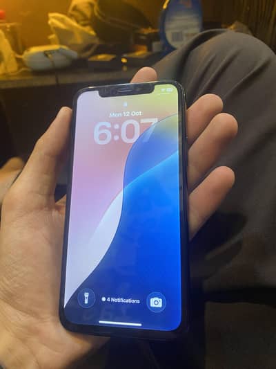 Iphone 11 Pro 64GB LOC ISLAMGARH