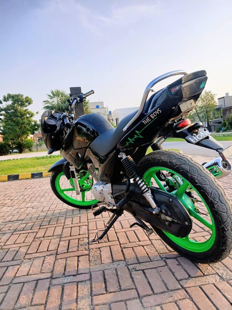 ybr 125 2