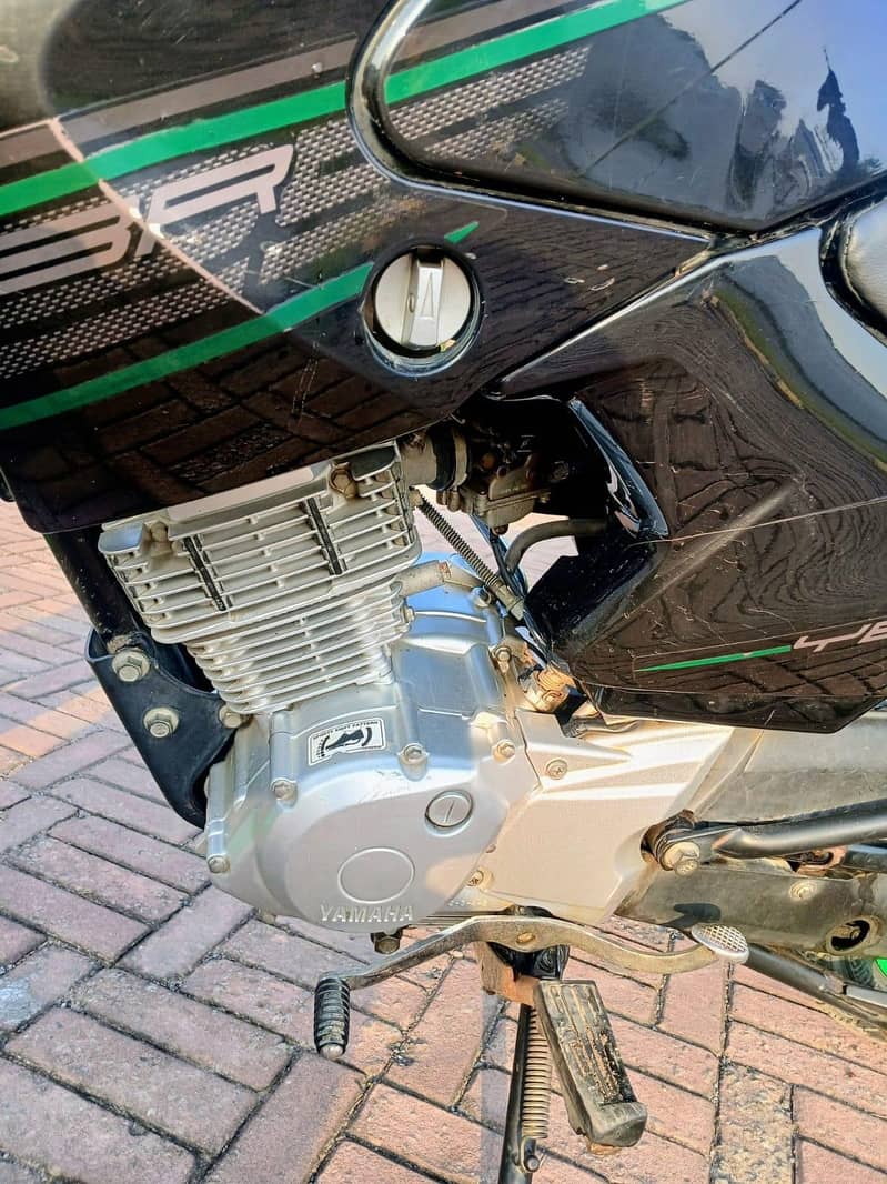 ybr 125 7