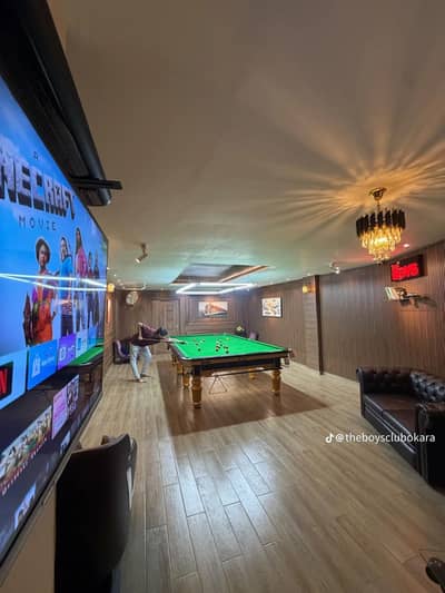 Helper needed in Snooker Club