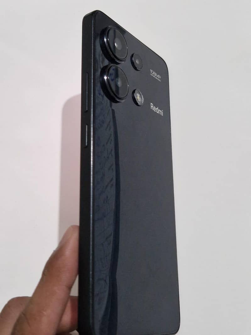 Xiaomi Redmi Note 13 4
