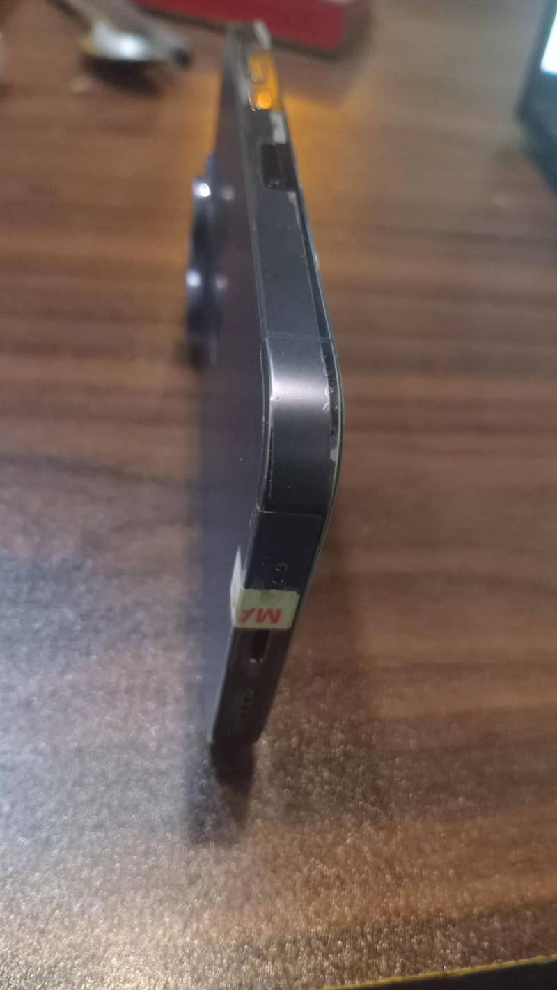 Apple iPhone 14 Pro 3