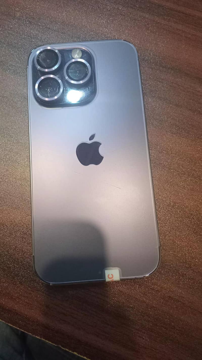 Apple iPhone 14 Pro 4