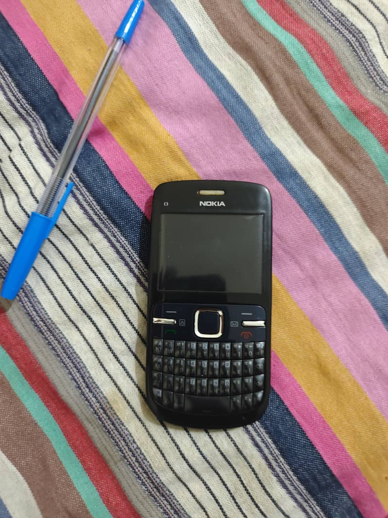 Nokia C3 0