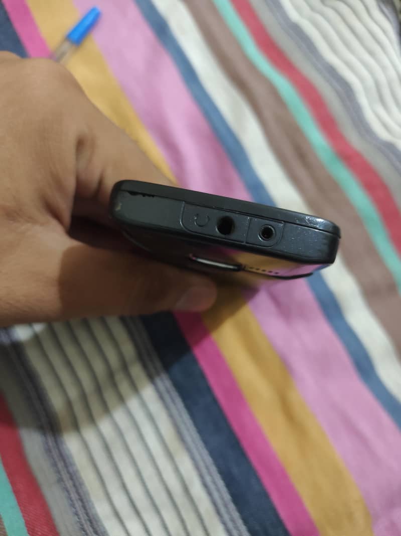Nokia C3 3