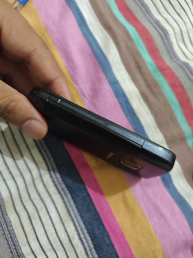 Nokia C3 4
