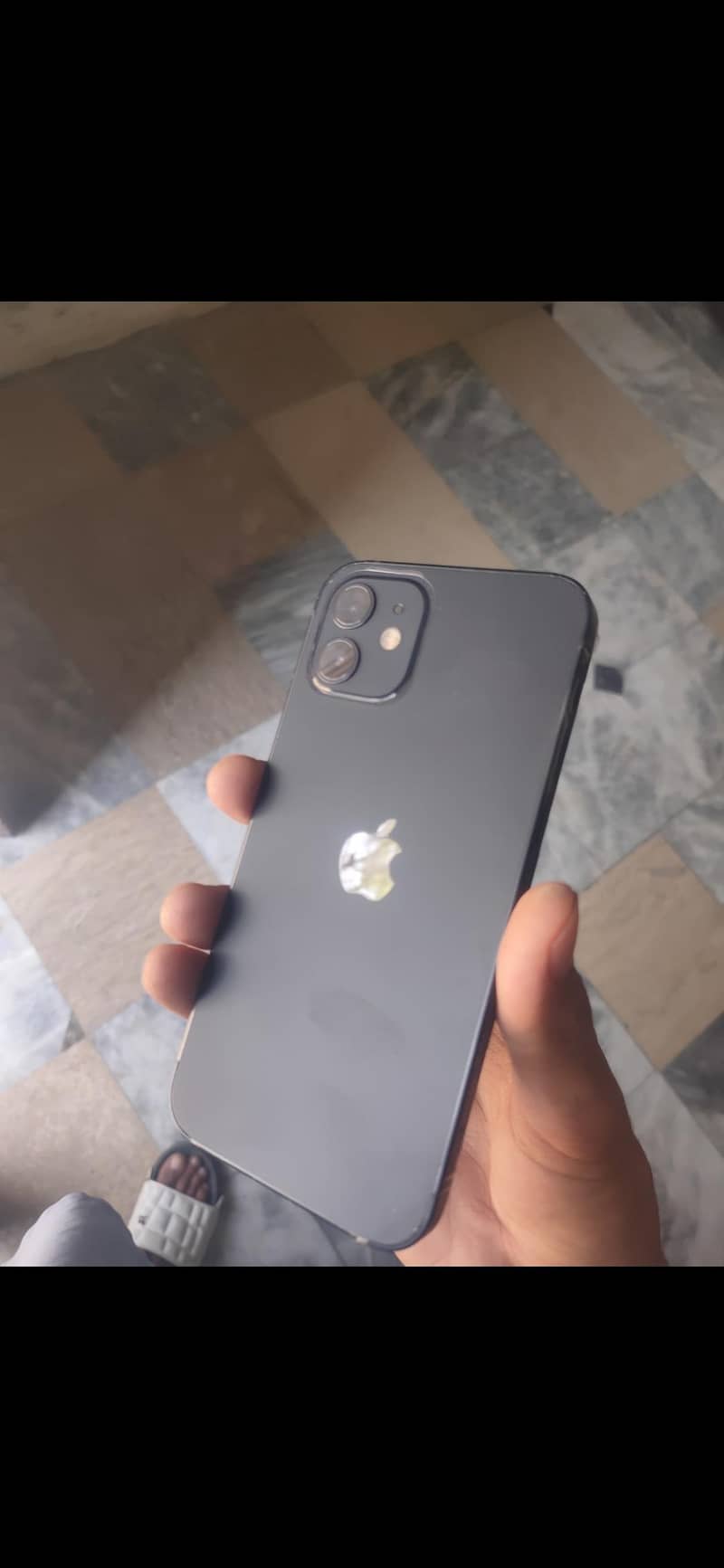 Apple iPhone 12 2