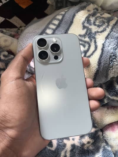 Apple iPhone 15 Pro