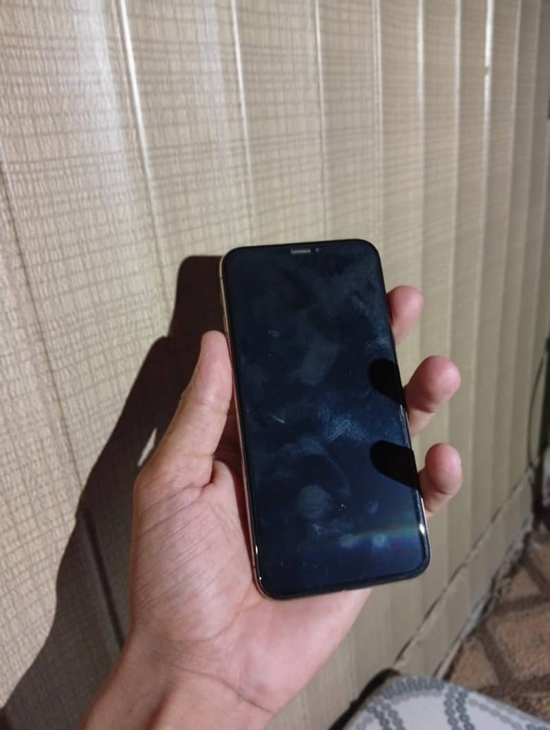 Apple iPhone XS 2