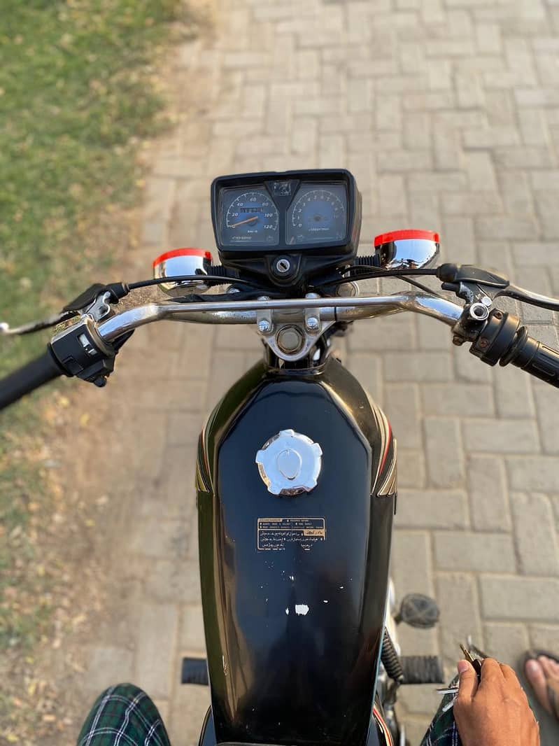 HONDA CG-125 3