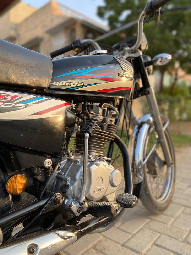 HONDA CG-125 8