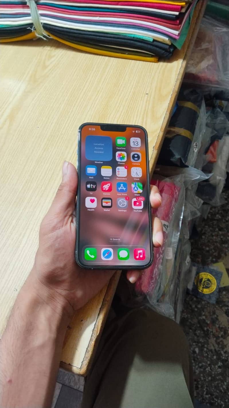 Apple iPhone 13 Pro 3