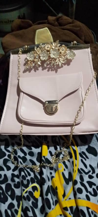 light pink bridel clutch with stone brooch &gold chain