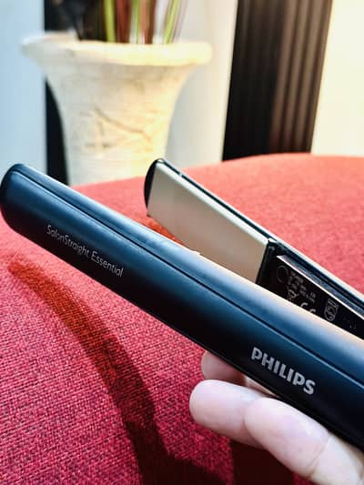 Philips hair straightener