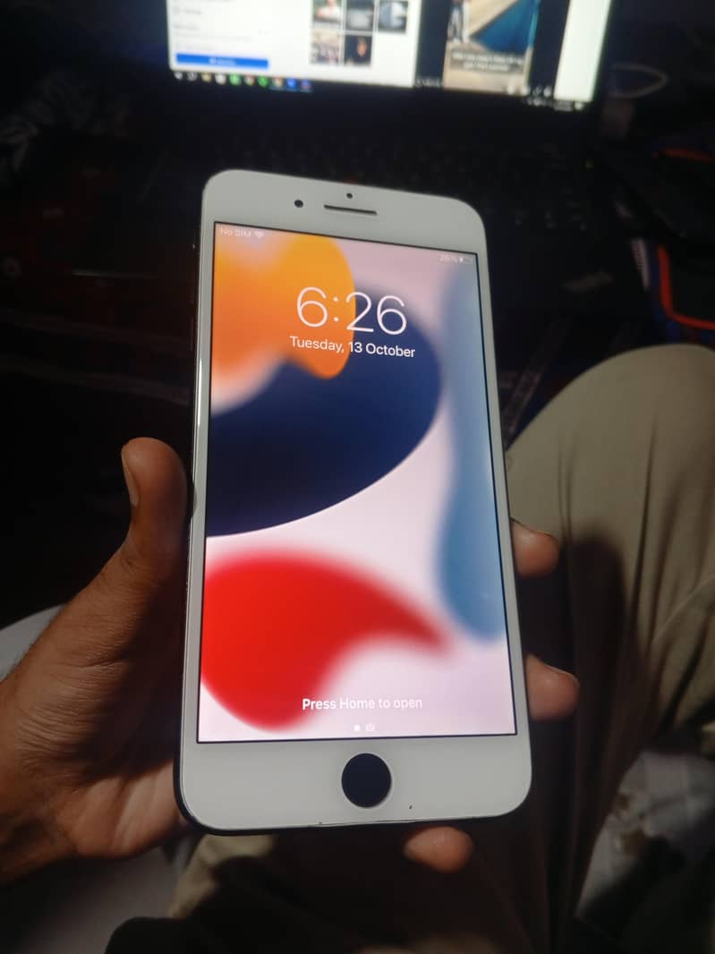 Apple iPhone 7 Plus 1