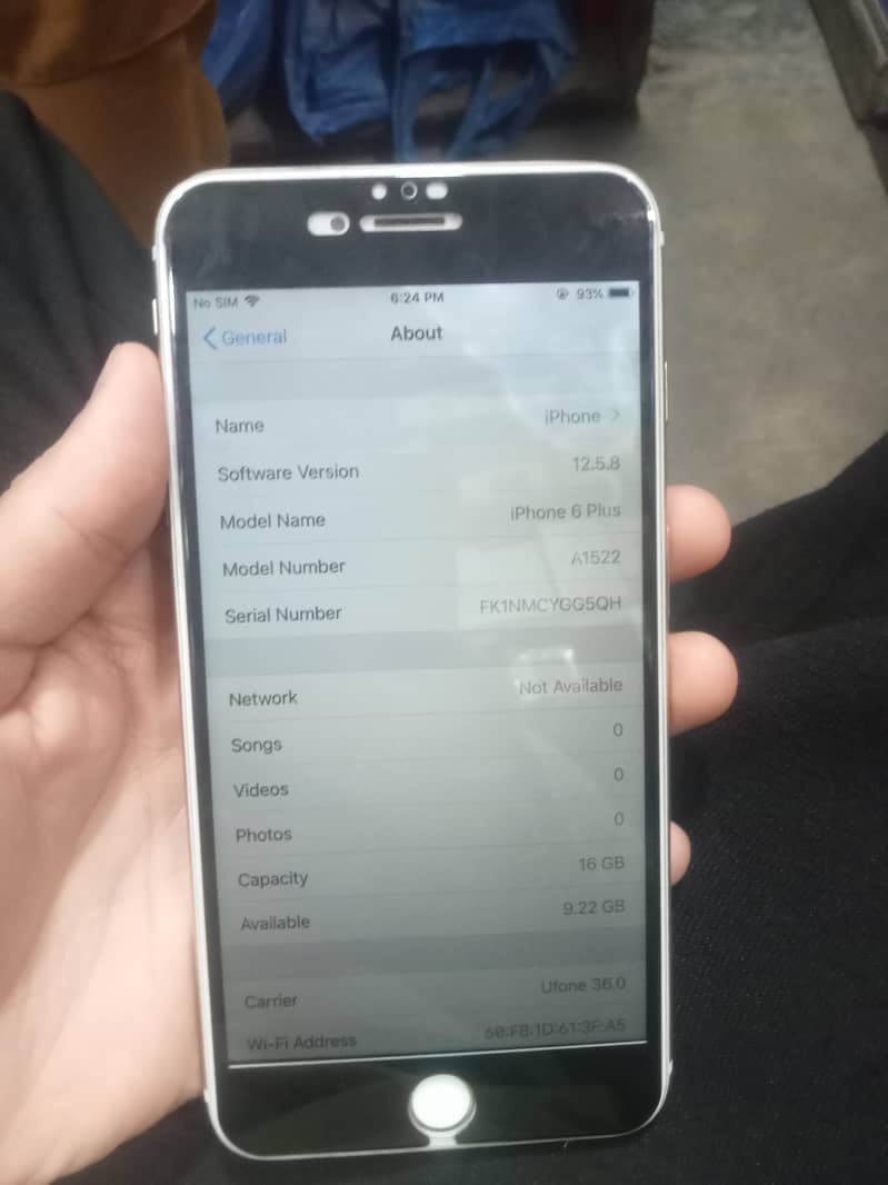Apple iPhone 6 Plus 5