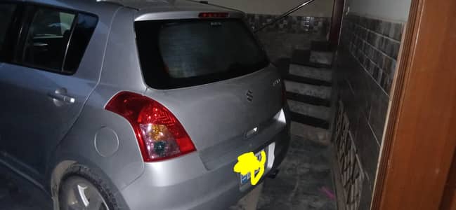 suzuki swift 2012