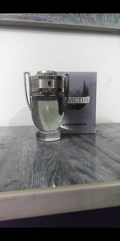 pacco Rabbane invictus perfume 100ml bottle