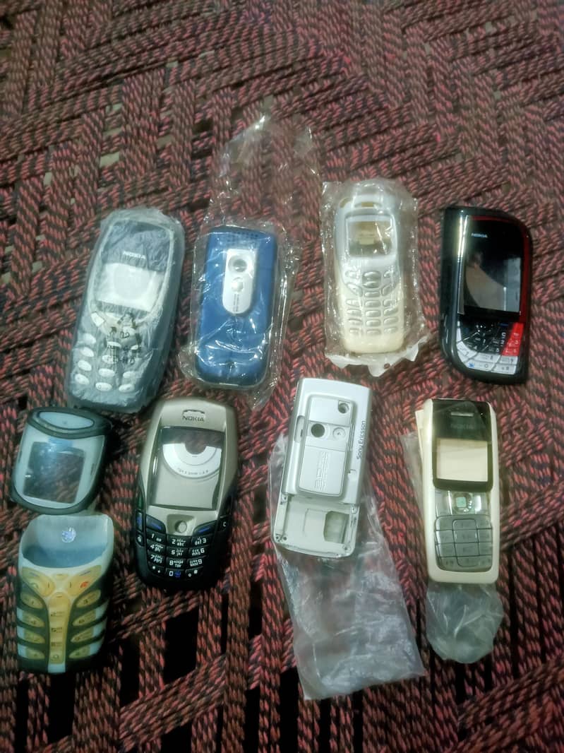 nokia mobiles base&case 1