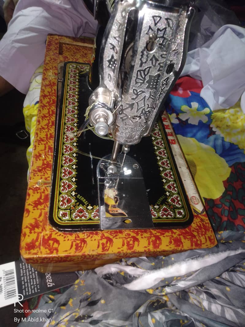 Gernal sewing machine 1