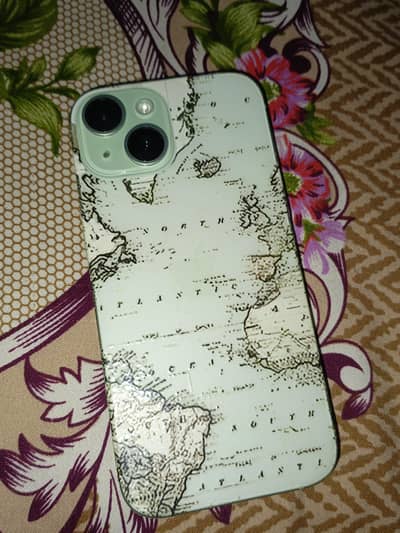 Apple iPhone 15