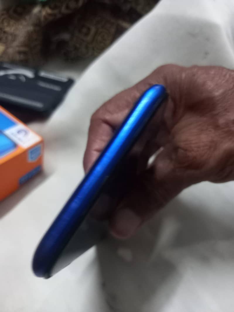 Tecno Spark 4 8
