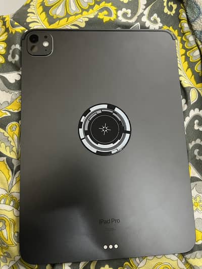 ipad m4 256gb with box