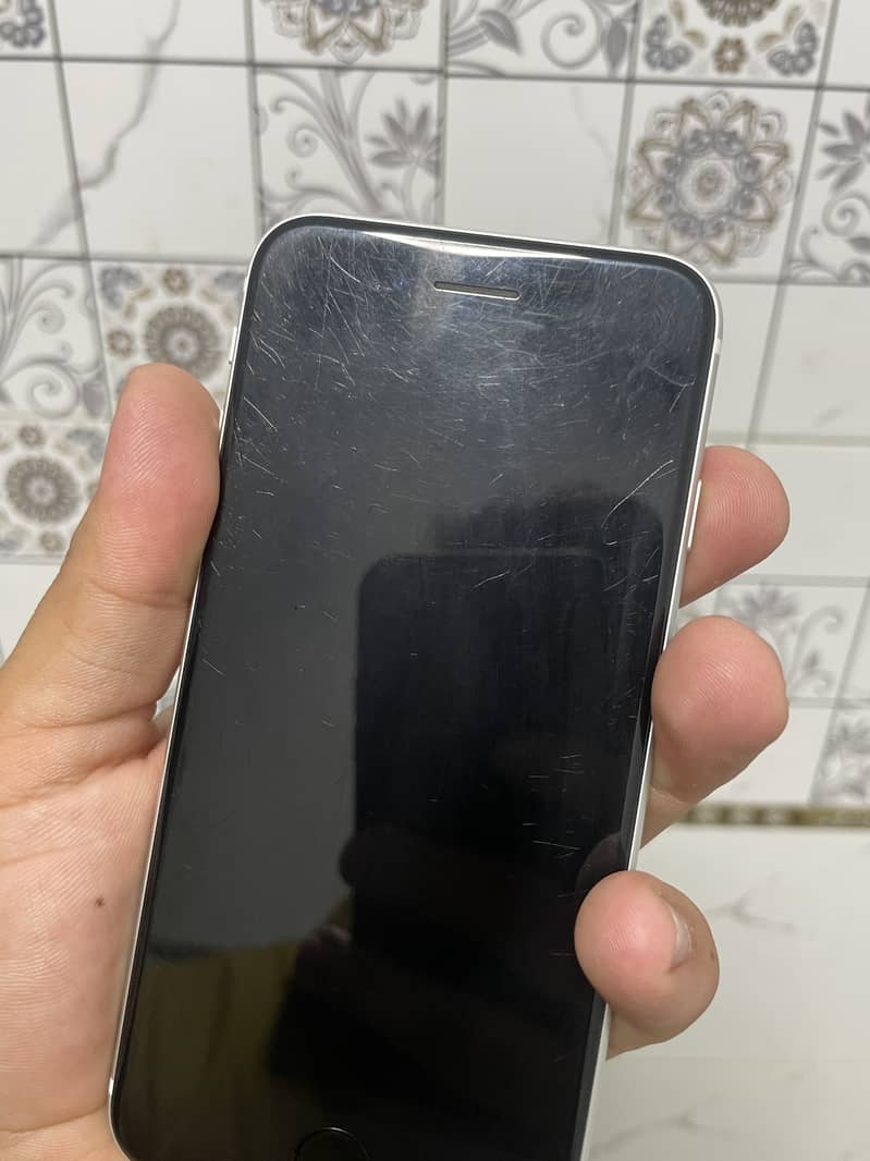 Apple iPhone SE 1