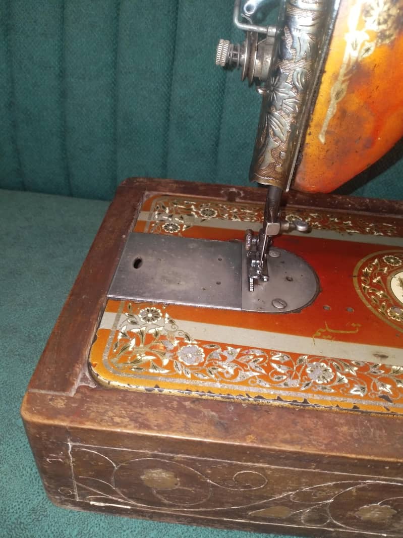Manual Sewing Machine 2