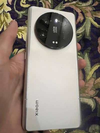Xiaomi 13 Ultra