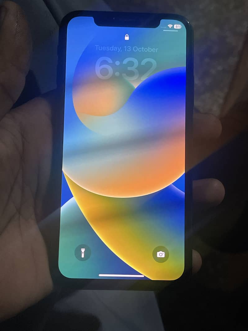 Apple iPhone X 0